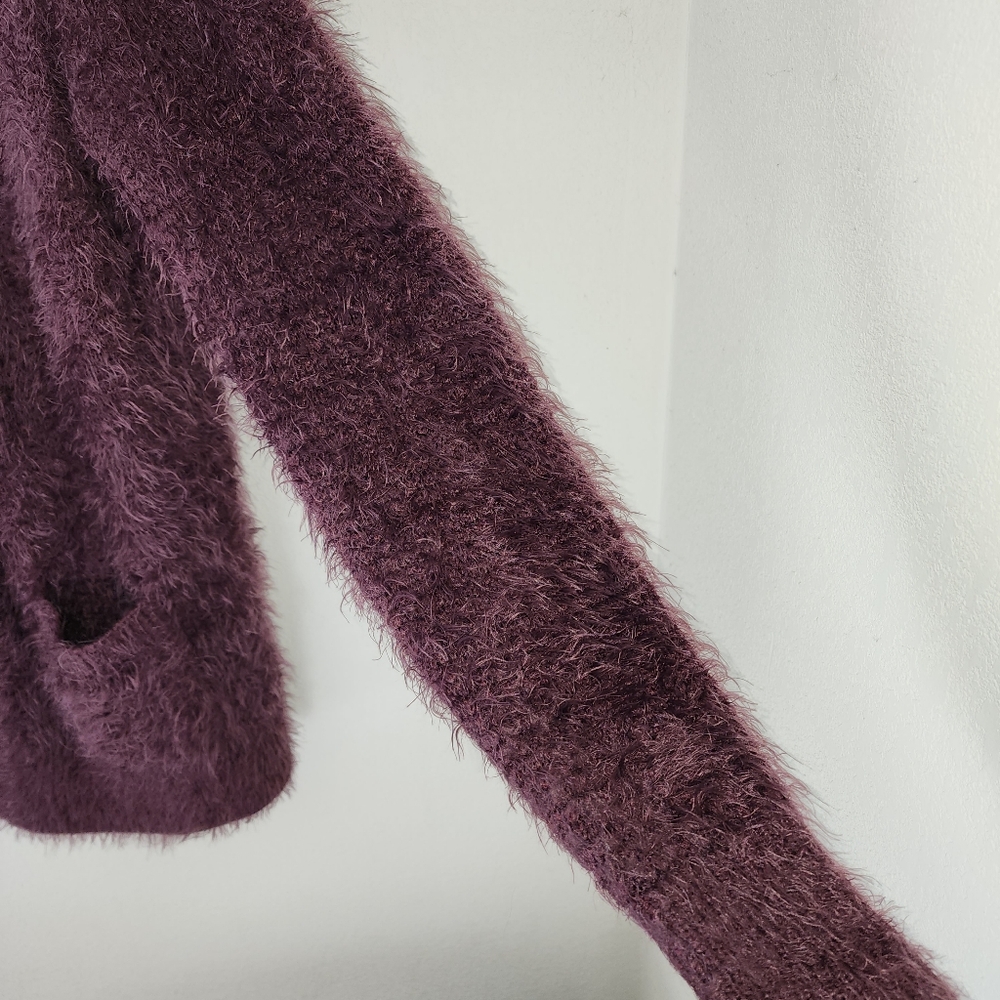 Urban Outfitters Pins And Needles Eyelash Cardigan Sweater Long Sleeve Sz Medium - Picture 6 of 8
